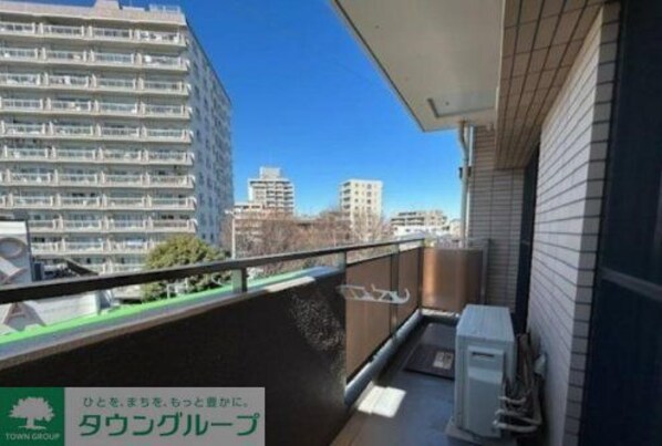 FULL HOUSE GAKUGEI DAIGAKUの物件内観写真